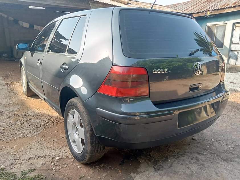A picture of VW GOLF 4 AUTOMATIC TRANSMISSION 