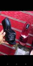 A picture of Women shoes