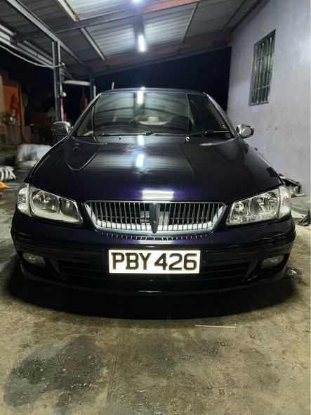 nissan almera