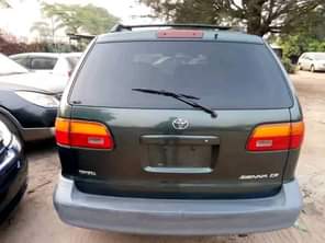 A picture of VERY CLEAN AND NEAT DIRECT TOKUNBO Make TOYOTA SIENNA Model