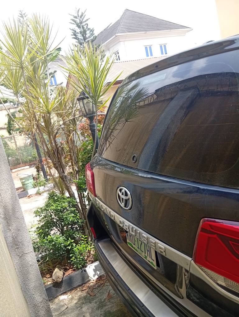 A picture of Land cruiser
