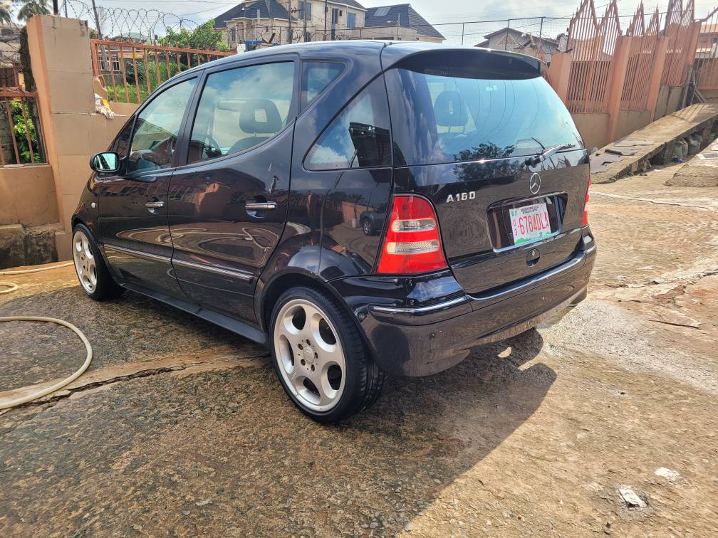 A picture of Awoof tokunbo Deal A160 2005 4plug