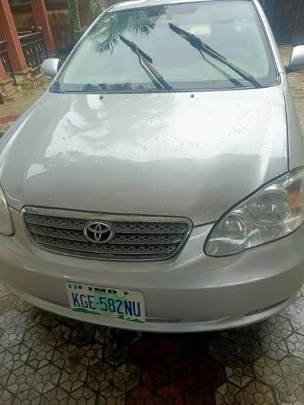 A picture of Belgium grade Toyota corolla 04 In mint condition