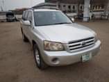 A picture of Extremely clean registered Toyota Highlander 2007 buy and drive..call or