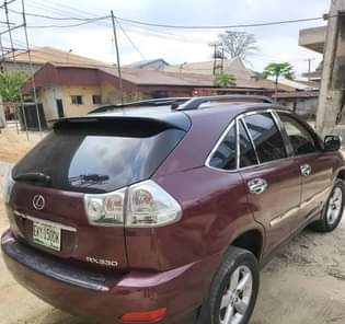 A picture of Rx 330 2006 First body First user No fault Engine