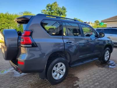 used toyota prado