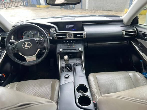 A picture of Direct from America Foreign used Lexus IS350 2015 Model Direct
