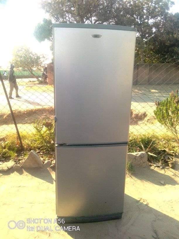 classifieds/fridges