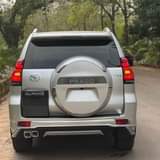 A picture of Toyota Prado 2021