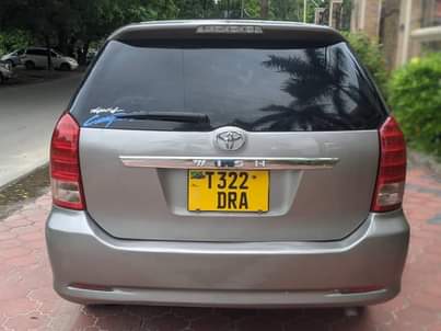 A picture of TOYOTA WISH NAIUZA MIL 12 8 0743435416
