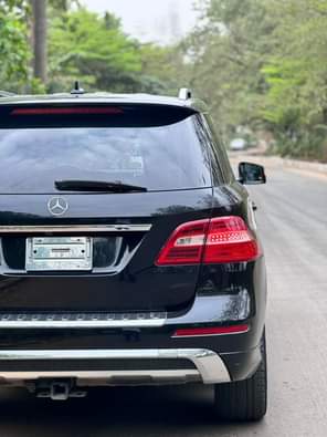 A picture of Extreme clean foreign used Mercedes Benz ML350 2014 model with