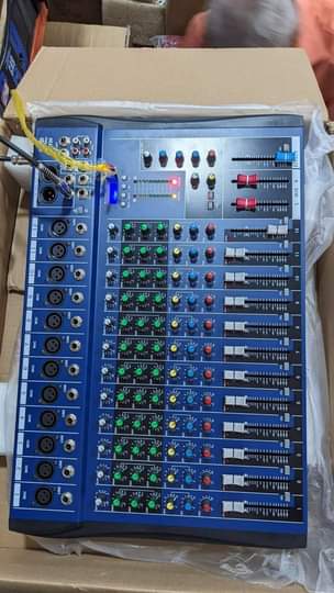 A picture of Console mixer Channel 12