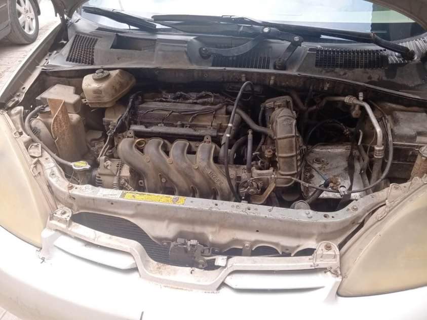 A picture of TOYOTA PIUS FIRST BODY07088153375.