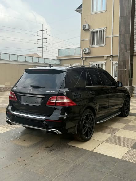 A picture of 2013 registered Mercedes Benz ML63 AMG BAD ENGINE 8 850M