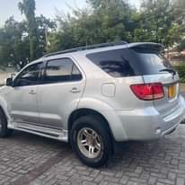 A picture of TOYOTA FOURTUNER INAUZWA