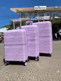 A picture of TRAVELING BAGS FULL SET