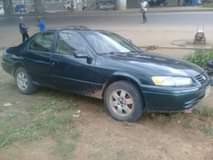 A picture of 2000 Blue 01 300
