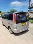 A picture of TOYOTA NOAH