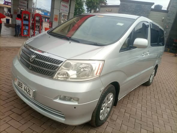 A picture of TOYOTA ALPHARD UBB AT 18 5M 0704522160 0776522160