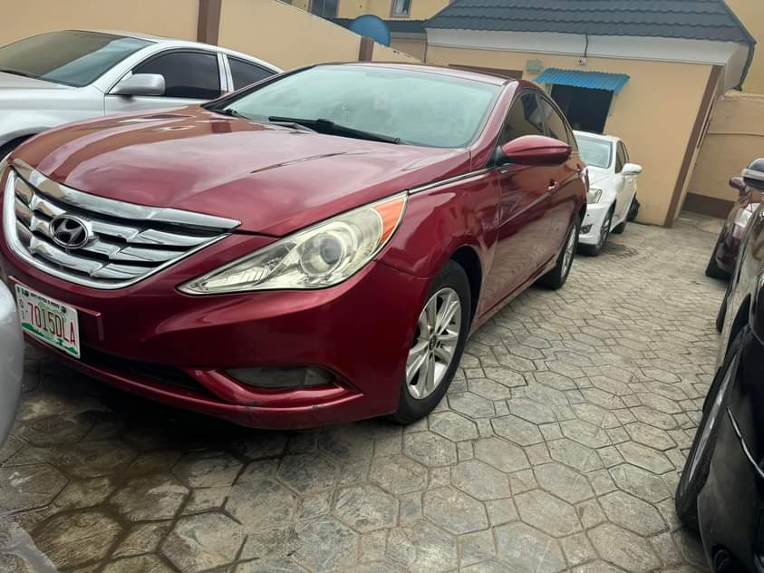 A picture of 2012 Hyundai Sonata