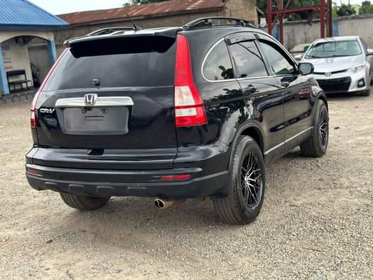 A picture of FIRST BODY A Neatly Used Honda CR V 2010 Model