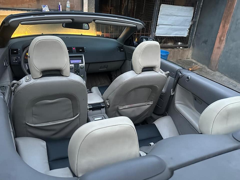 A picture of Volvo c70 coupe
