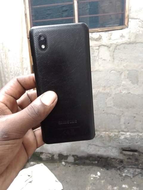 A picture of samsung a3 core
