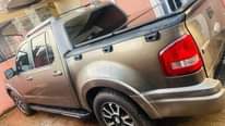 A picture of Ford explorer 2006 model