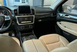 A picture of Car