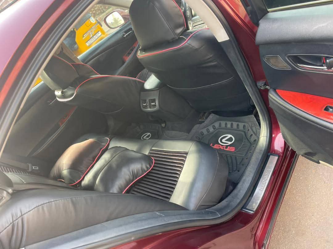 A picture of 2008 Toyota lexus es350