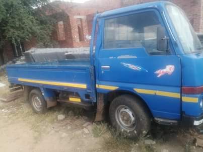 classifieds/cars nissan