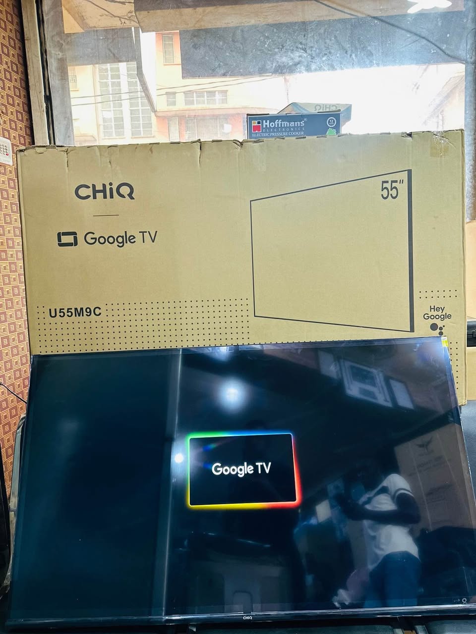 A picture of 55 Chiq 4k smart tv