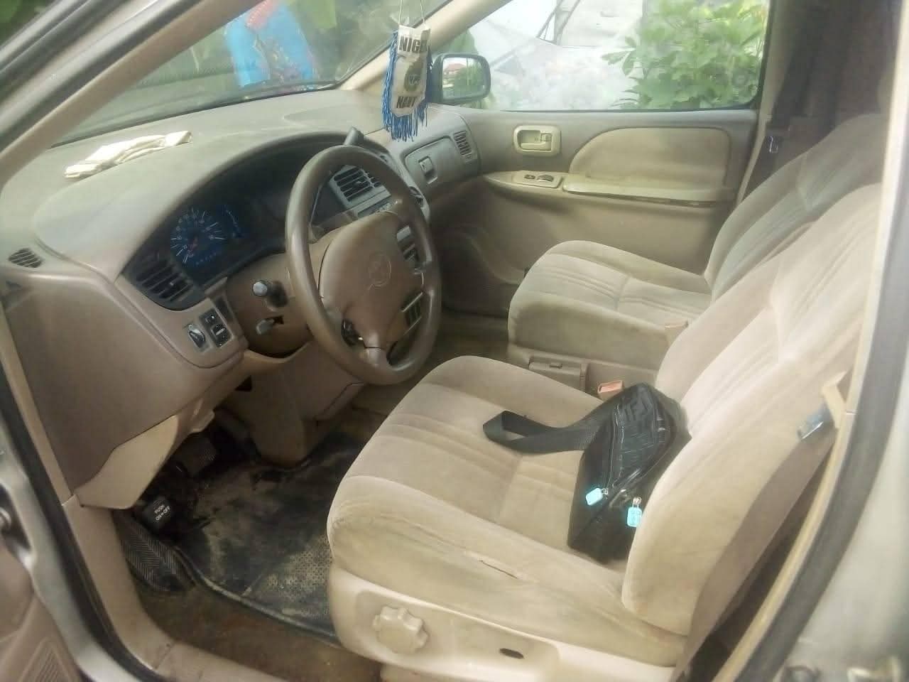 A picture of Owner needs money this morning 2 5m last Buyer settles