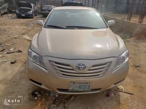 A picture of Clean 2008 Toyota camry Straight body neat interior Sound engine