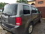 A picture of Honda pilot 2009