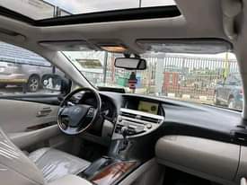 A picture of Lexus Rx350