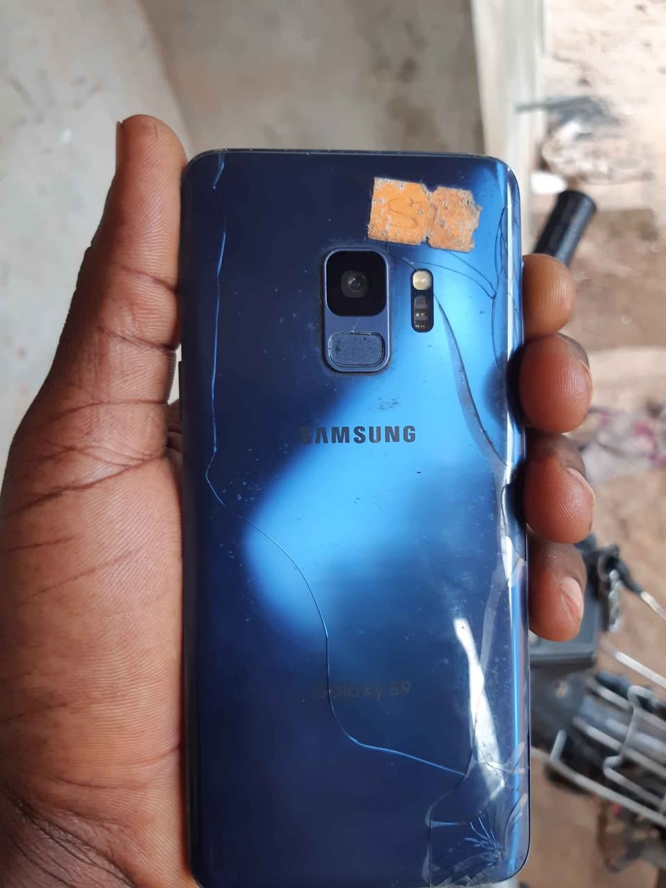 A picture of Samsung s9