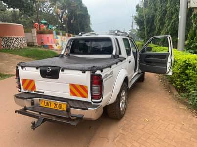 A picture of Nissan Hardbody 2013model 43m