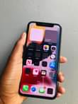 A picture of iPhone X 64Gb at 570k