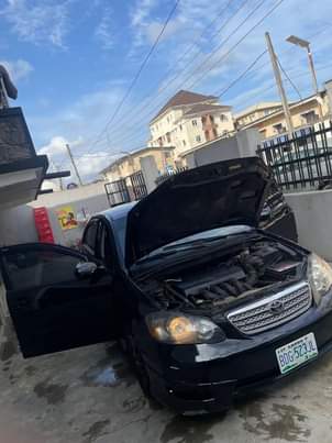 A picture of Toyota corolla 2006