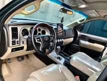 A picture of irect okumbo Toyota Thundra TRD Upgraded to ustom uty ntact