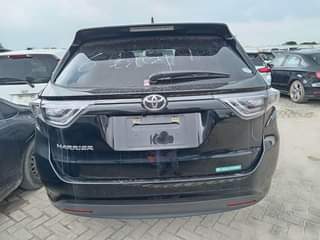 A picture of Toyota Harrier 2015 UGX 46 000 000 duty free