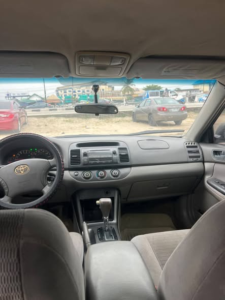 A picture of Toyota camry 2006