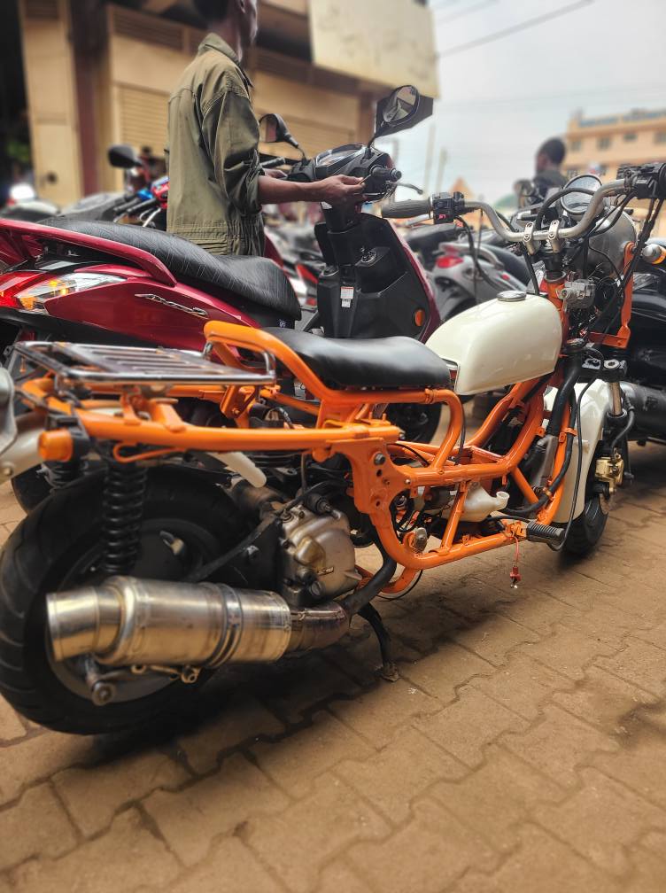 A picture of MAJESTY 250CC