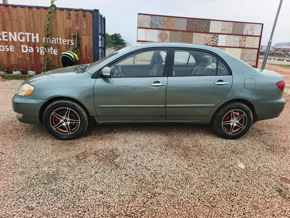 A picture of Mad distress alerts 2004 Toyota Corolla Engine has little noise