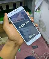 A picture of Oppo F1s BEI 100 000