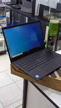 A picture of Lenovo Thinkpad X1 carbon