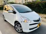 A picture of TOYOTA RACTIS CC 1290 YEAR 2006 TSH 9 800 000