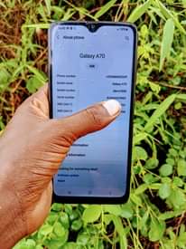 A picture of Samsung Galaxy a70 krek kdg gb128 ram6 net4g