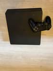 A picture of Playstation 4 Slim
